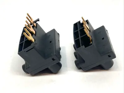 Used Schneider Electric 3‑Pole Line Terminal Block 63A 690V LOT OF 2 Circuit Breaker Parts Michigan US | Maverick Industrial Sales #1401775
