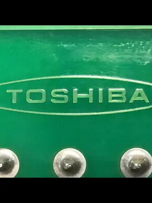 USED TOSHIBA L4104110