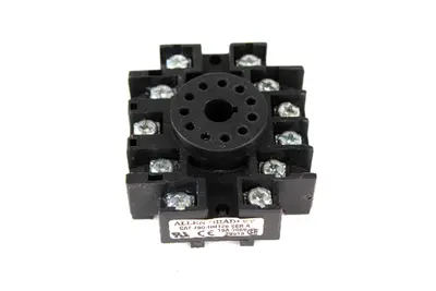 USED ALLEN BRADLEY 700-HN126