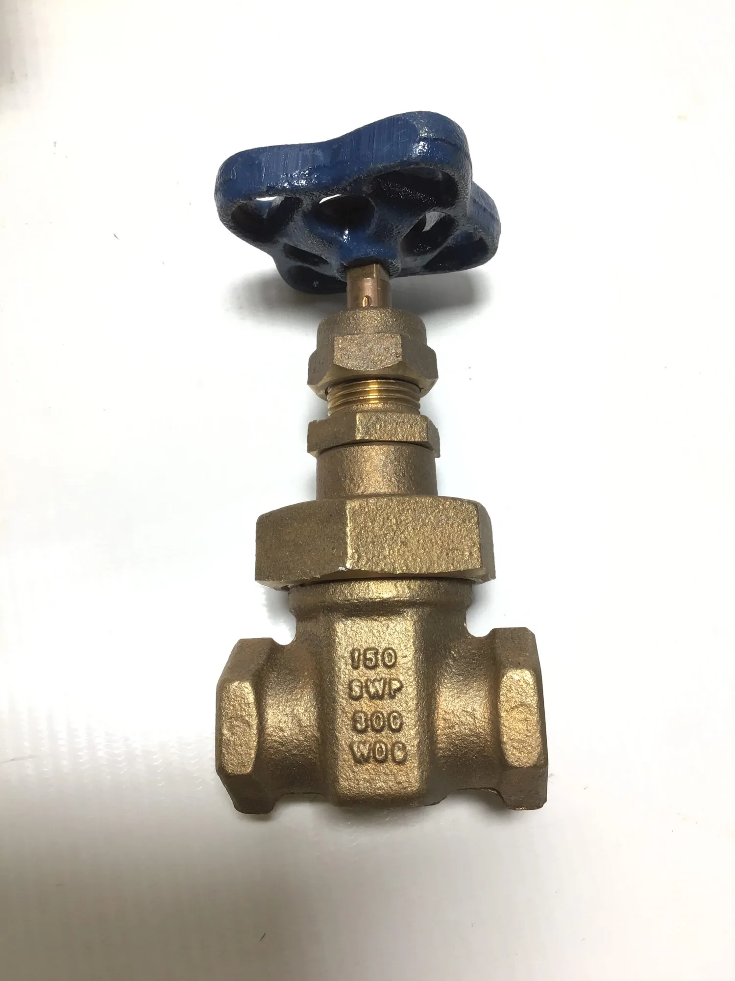 NIBCO 1/2 in T-136 – Gate Valve – Bronze, Non-Rising Stem, Union Bonnet, Threaded