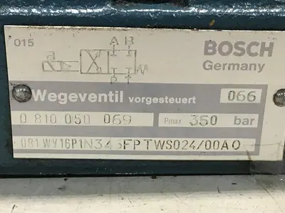 USED BOSCH 0 810 090 173