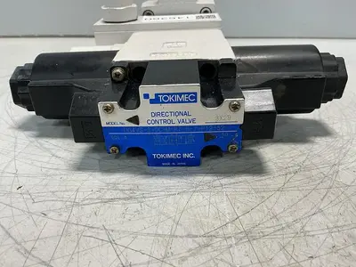 USED TOKIMEC DG4VS-3-0C-M-P7-H-7-P12-52