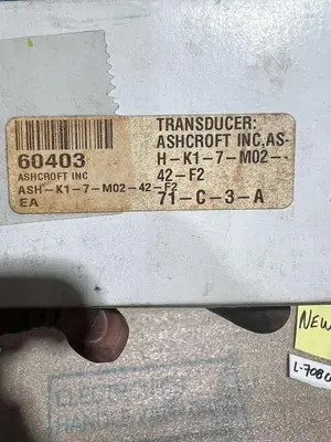 NEW OPEN BOX Ashcroft ASH-K1-7-M02-42-F2 Transducer STK L708CC