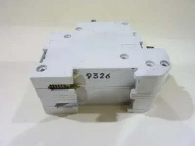 USED ALLEN BRADLEY 1492-CB1/G030 SER A