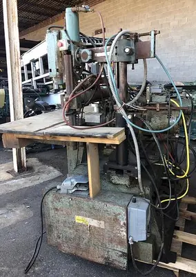 CEMCO VERTICAL AND HORIZONTAL MULTI-SPINDLE BORING MACHINE