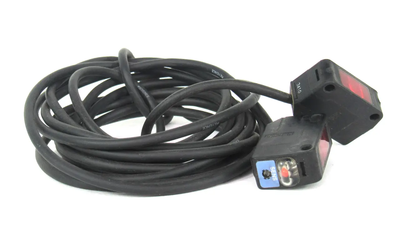 USED KEYENCE PZ2-51R