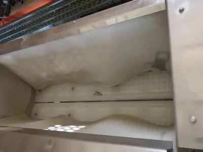 USED 2011 RHEON VX431