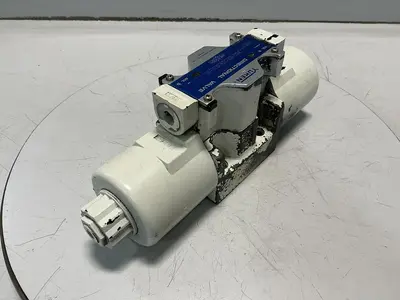 USED YUKEN DSG-03-3C4-D24-50