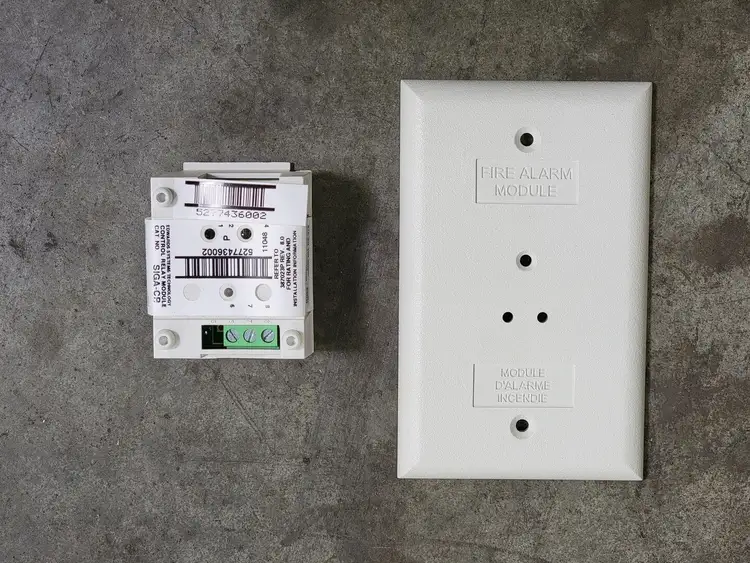 New | in-Stock EDWARDS SIGA-CR Misc Electrical & Power Parts British Columbia CA | Lenmark #252269