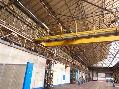 USED DEMAG 5 TON X 12 000 MM
