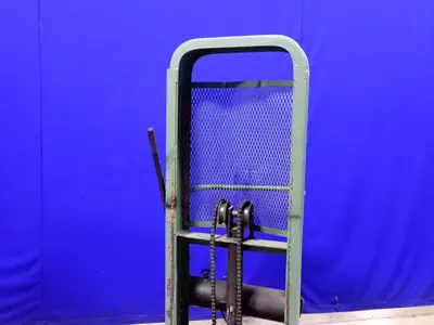 USED ENGINEERING COMPANY INC. M8521500