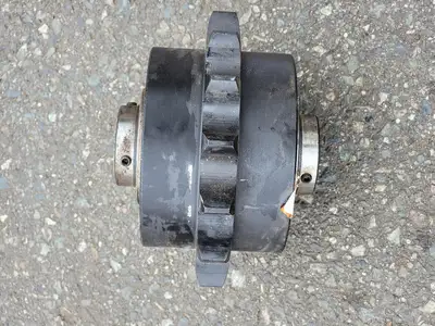 Roller Chain Sprocket 120C15012I, Size 120, 15 Teeth