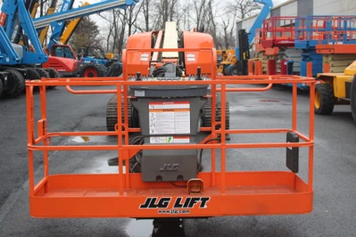 Used 2018 JLG 660SJC Crawler Boom Lifts Pennsylvania US | National Lift Equipment #1382377
