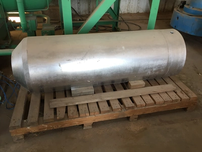 700 Ton Loewy Extrusion Press; 4 1/2" x 16" Billet