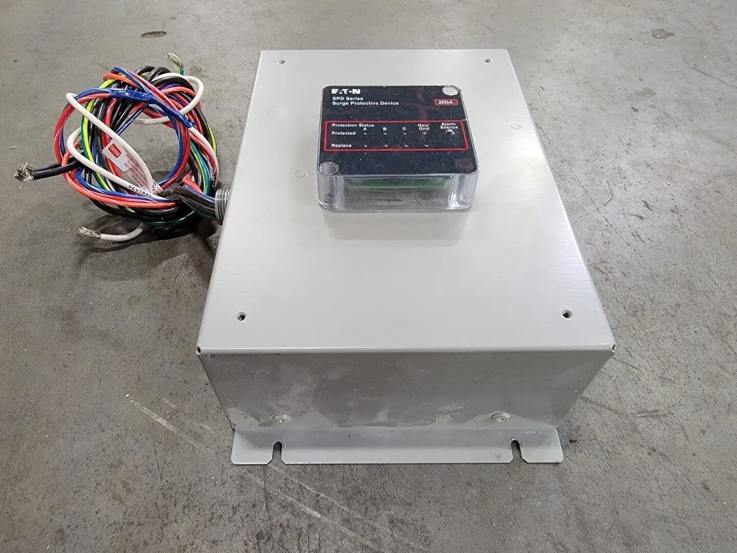 Used EATON SPD200600Y2K Misc Electrical & Power Parts British Columbia CA | Lenmark #249016