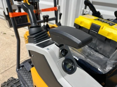 2026 CFG Mini Excavator (MX12RX)