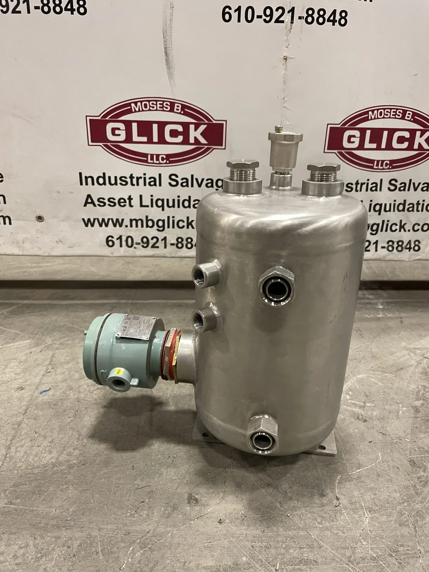 Axtel Industries 316SS 10L Reservoir w/ Saiex SX-1-HE-2-2 Sensor