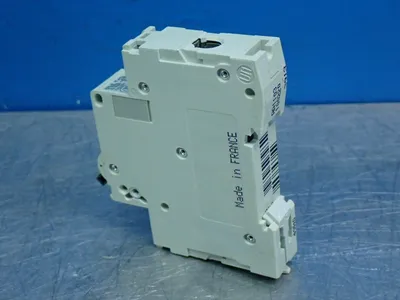NEW SCHNEIDER ELECTRIC 17415