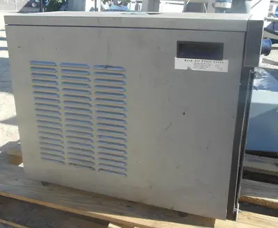 USED POLYSCIENCE LS51M11A110C