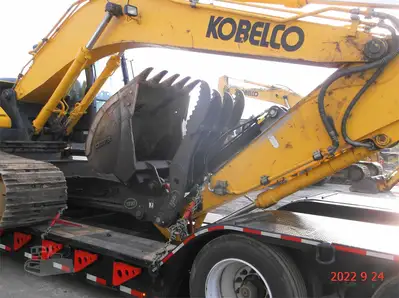 Used 2015 KOBELCO SK210 LC Crawler Excavators New York US | Beck Equipment #1509327
