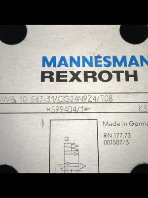 USED MANNESMANN REXROTH 4WE10E6731/CG24N9Z4T08