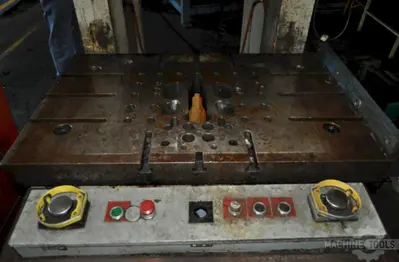 Used 2000 KOMATSU OBS Gap Frame (OBS) Presses Florida US | Southern Fabricating Machinery Sales, Inc. #1314878