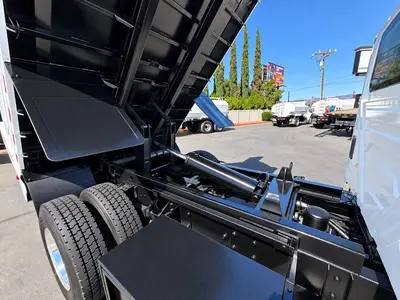 Used 2003 INTERNATIONAL 4300 Box trucks California US | Lillo Machinery #1542381