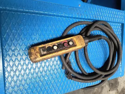 USED ESAB-PEMA WELDING MANIPULATOR 4,5 TON