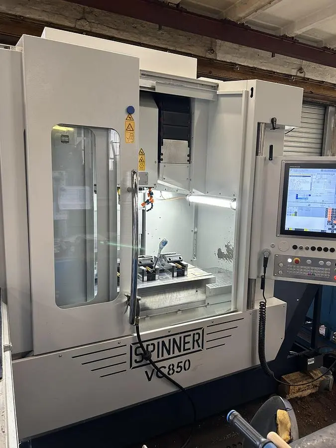 USED 2021 SPINNER VC 850