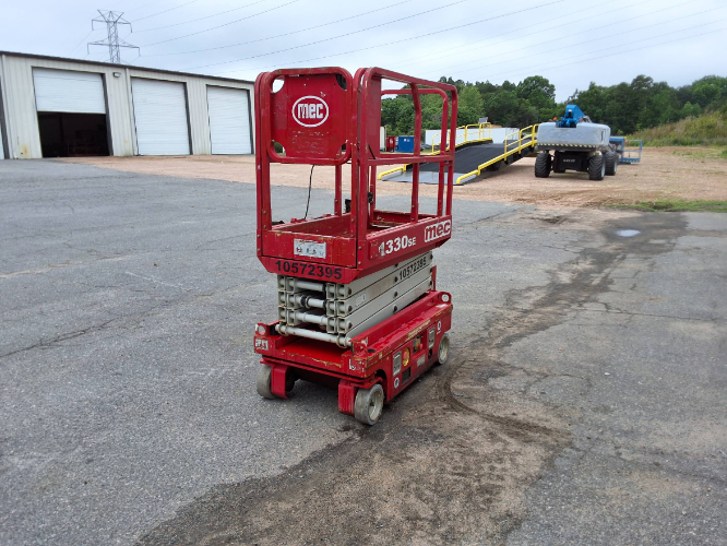 Used 2017 MEC 1330SE Scissor Lifters North Carolina US | Stack Equipment #1271281