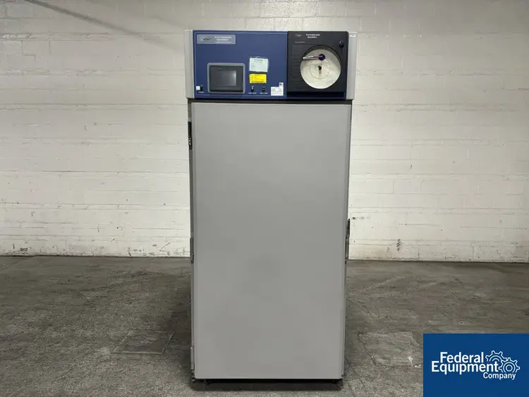 Used Environmental Specialties 33.8 Cu Ft Environmental Specialties Environmental Chamber, Model ES2000 CS Incubators Ohio US | Federal Equipment Company #128114