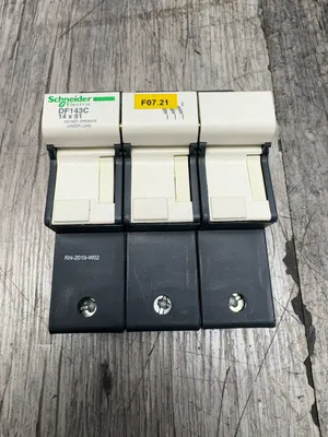 SCHNEIDER DF143C Electrical/PLC/Automation | ESS Industrial Equipment Sales (9)