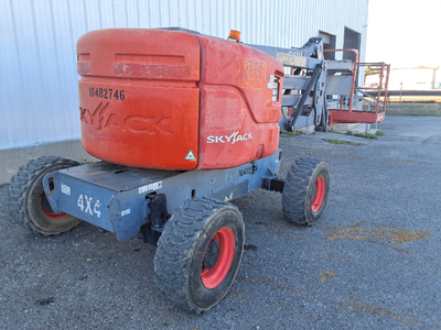 USED 2016 Skyjack SJ46AJ