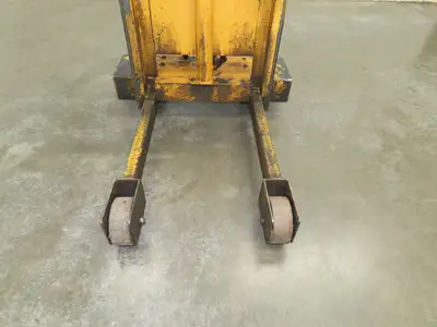 Langley BHLD Walk Behind Pallet Lift Truck 200lb 12V Straddle Platform 70" Lift