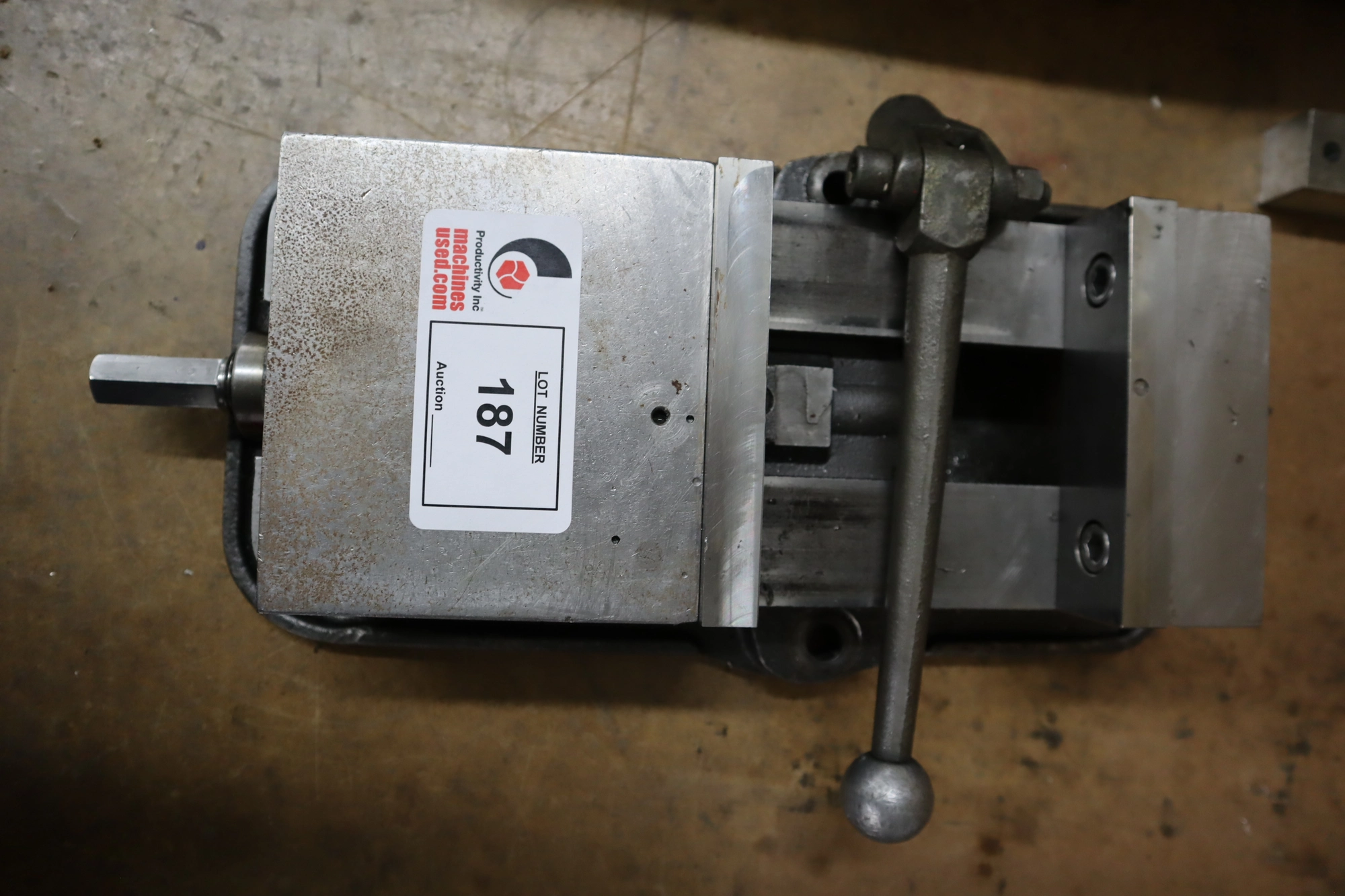 Used KURT WORKHOLDING SOLUTIONS D-60 Vises Minnesota US | Machinesused.com #1383920