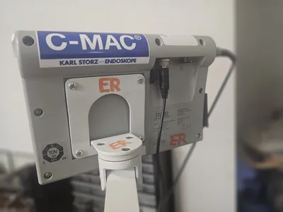 Used Karl Storz Karl Storz C-Mac 8403 ZX Monitor with Stand and Cart Endoscopy Texas US | PT Medical Technologies #1458815