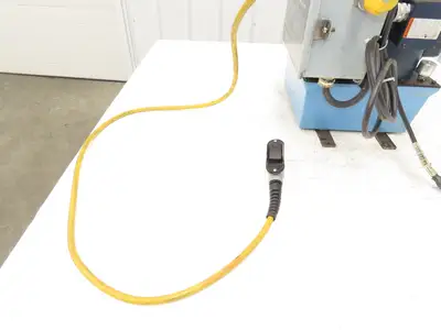 Vektek Vector Flo Hydraulic Manual Workholding Pump Power Pack 2.5gal 5000psi