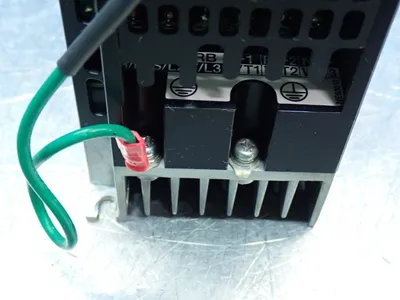Used OMRON 3G3MX2A2004V1 Power Inverters | HGR 24 #747964