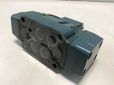 USED BOSCH 0 810 090 173