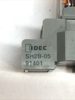Used IDEC Relay Socket w/ Releco C7-A20X DPDT 10A 24VDC LOT OF 2 Misc Electrical & Power Parts Michigan US | Maverick Industrial Sales #1402047
