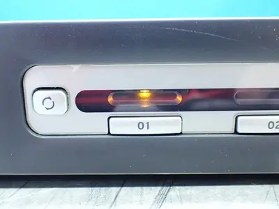 USED BELKIN F1DA108T