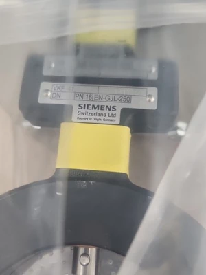 NEW Siemens SQM50.461R1G7