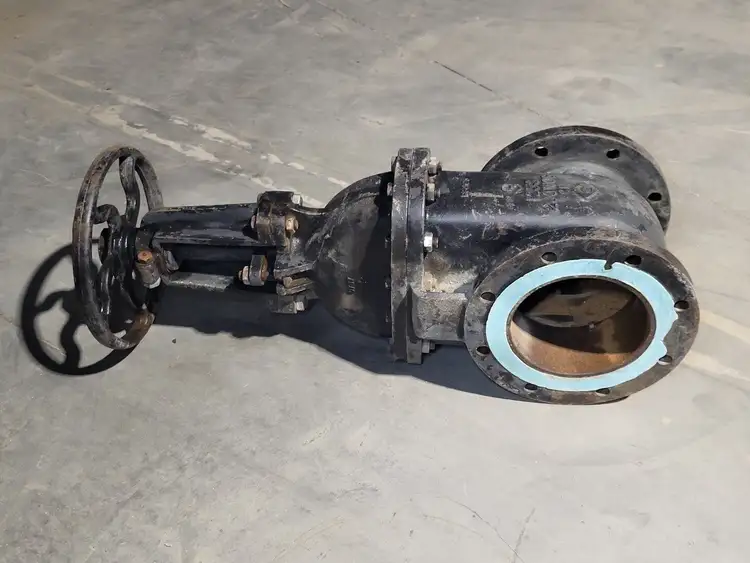 Used CRANE 465 1/2E Valves/Fittings British Columbia CA | Lenmark #295701