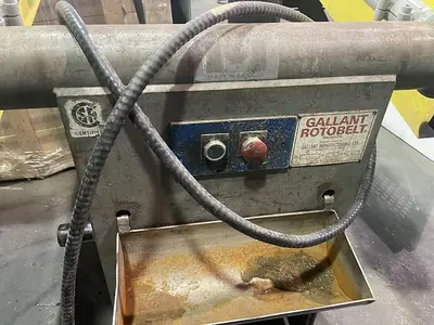 Used _UNKNOWN_ _UNKNOWN_ Belt Grinders Including Sanders British Columbia CA | Modern Tool BC #1323578