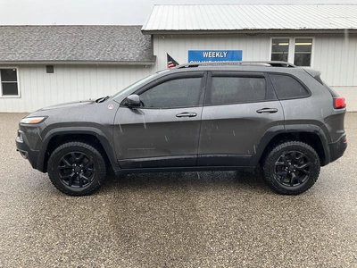 USED 2016 JEEP CHEROKEE