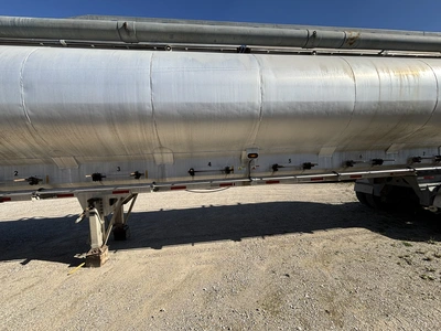 Used 2014 HENSLEY BULK FEED TRAILER Agricultural Trailers Michigan US | Miedema Asset Management Group #1709530