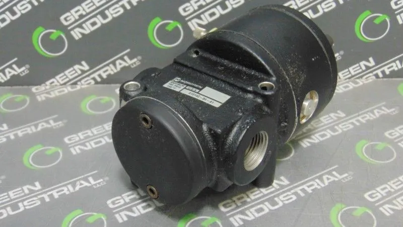 Norgren A1014C-04-A1 2-Way Poppet Valve Used