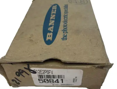 NEW BANNER ENGINEERING D12E2P6FV FIBER OPTIC OPTICAL SENSOR