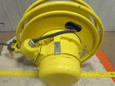 Aero-Motive Retractable Electric Cable Reel 45' 110V 12/3 Cord 20Amp 3-Ring 600V
