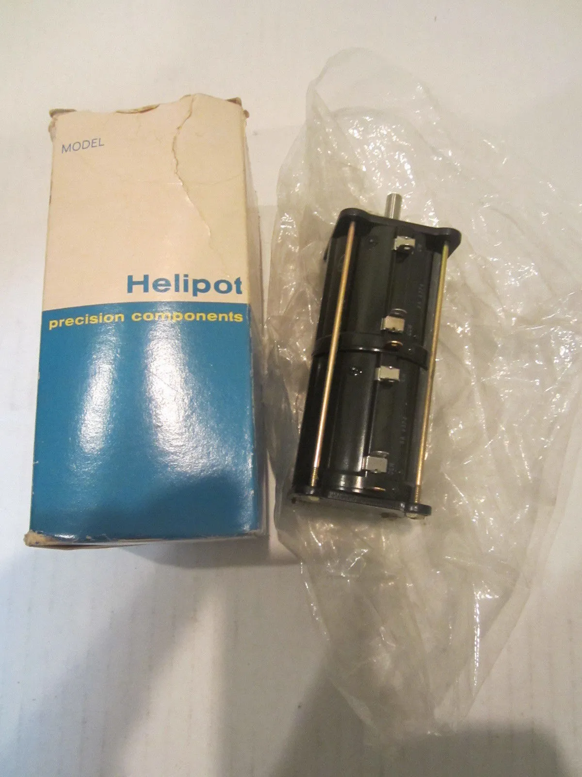 NEW BECKMAN 8022 HELIPOT SA6374 8022